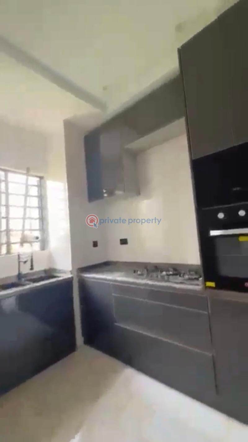 2 bedroom Flat & Apartment For Rent Estate In Iponri Surulere Lagos - 1