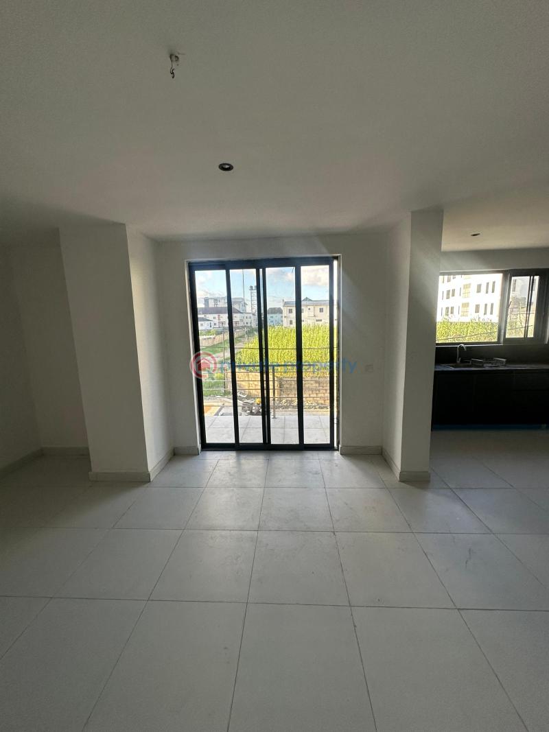 2 bedroom Flat & Apartment For Sale Off Kusenla Road, Ikate. Lekki Phase 1 Lagos - 1