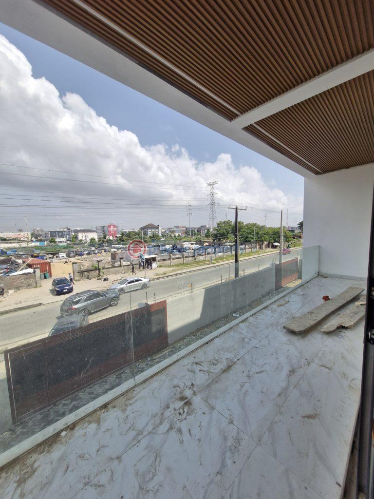 2 bedroom Flat & Apartment For Sale Lekki Phase 1 Lekki Lagos - 10