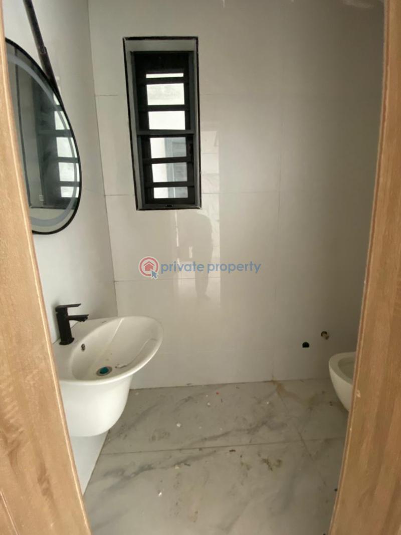2 bedroom Flat & Apartment For Sale Lekki Phase 1 Lekki Lagos - 11
