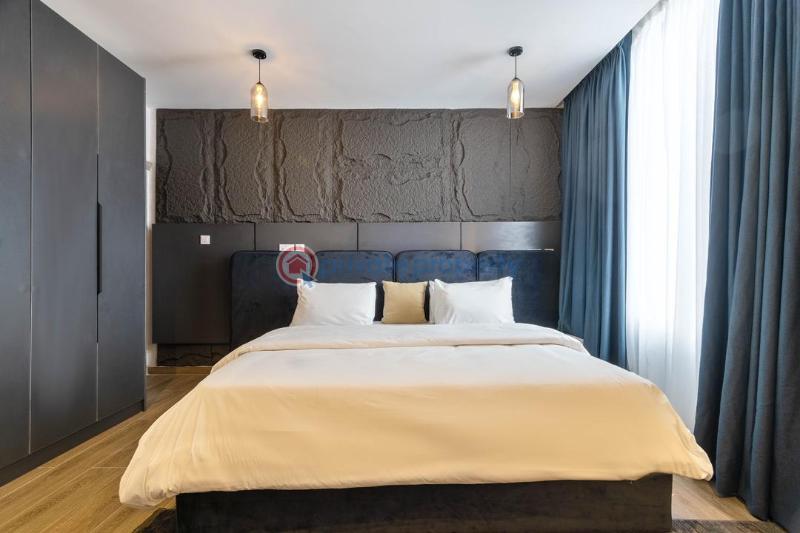 Luxurious 2 bedroom apartment - 7 2 bedroom Block Of Flats Short let Lekki Phase 1 Lagos - 7