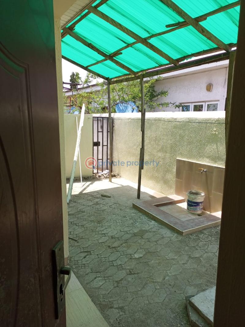 2 bedroom Flat & Apartment For Rent Orchid Road Lekki Phase 2 Lagos - 11