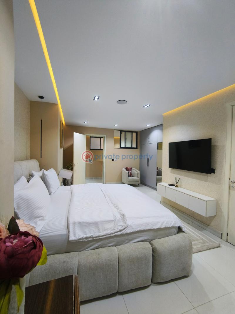 2 bedroom Block Of Flats For Rent Freedom Way Lekki Phase 1 Lagos - 11
