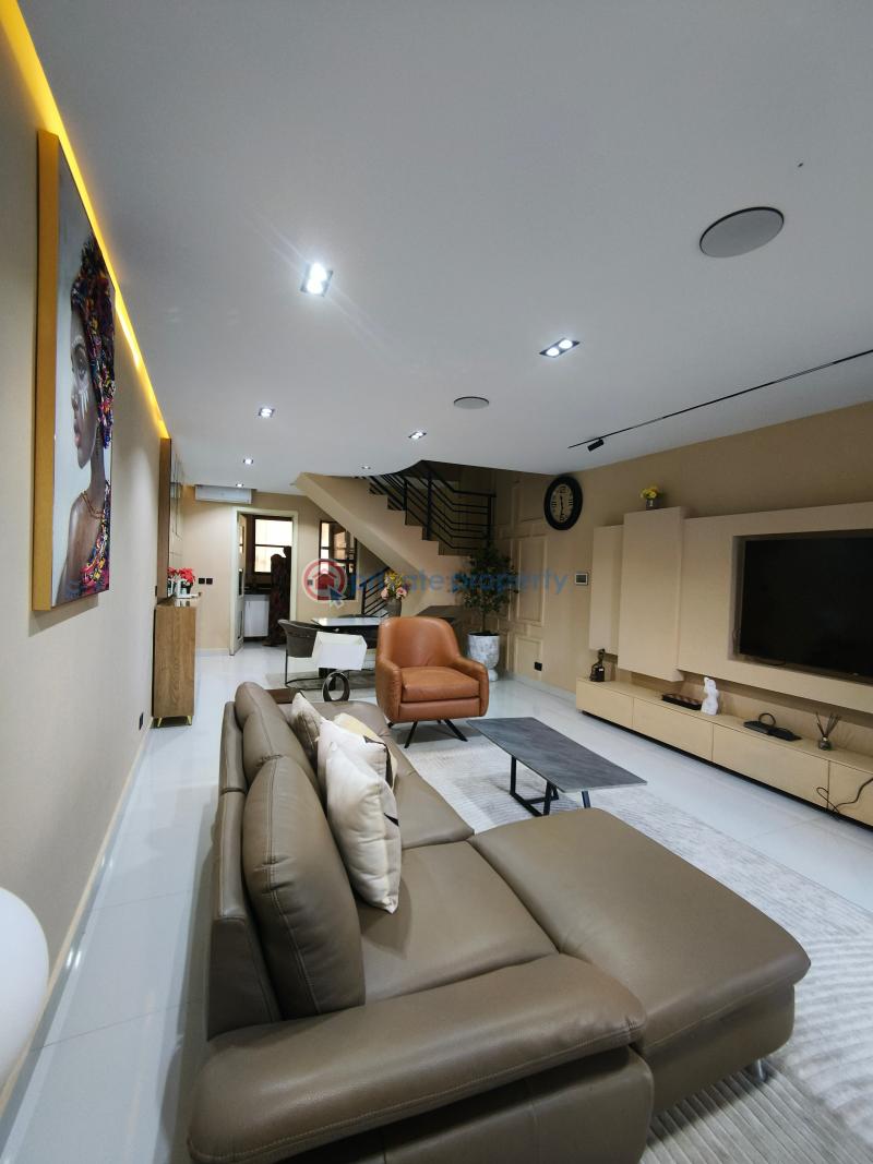 2 bedroom Block Of Flats For Rent Freedom Way Lekki Phase 1 Lagos - 1