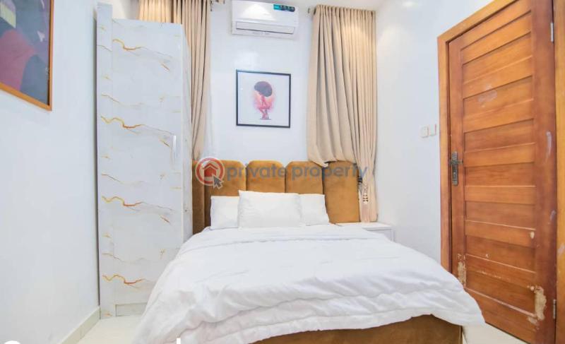 2 bedroom Flat & Apartment Short let Admiralty Way Lekki Phase 1 Lagos - 3