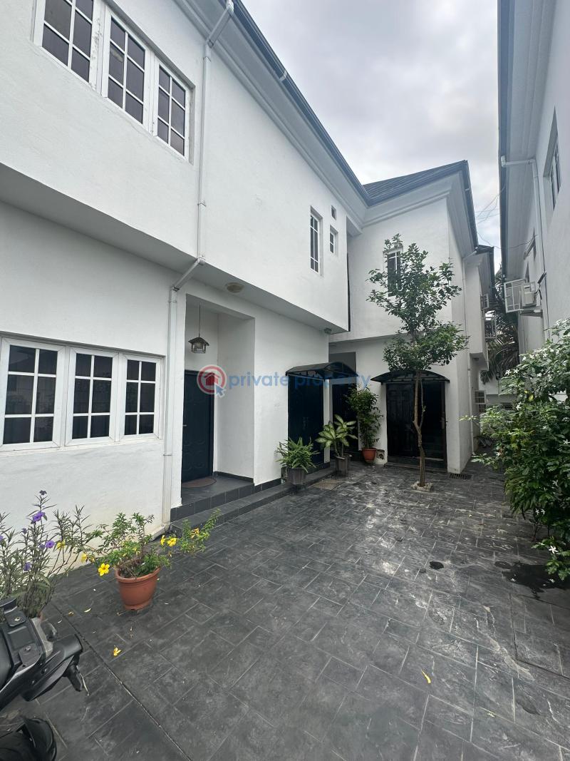 2 bedroom Block Of Flats For Rent Lekki Phase 1 Lagos - 7