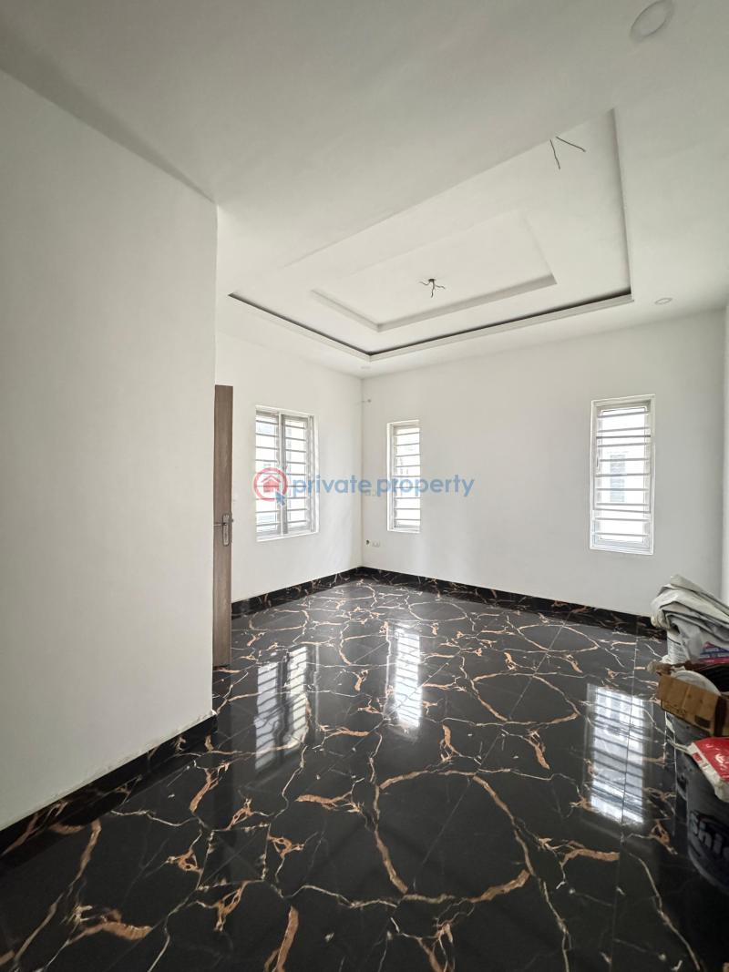 Luxurious 2bedroom apartment - 11 Flat & Apartment For Sale Ilaje Ajah Lagos - 11