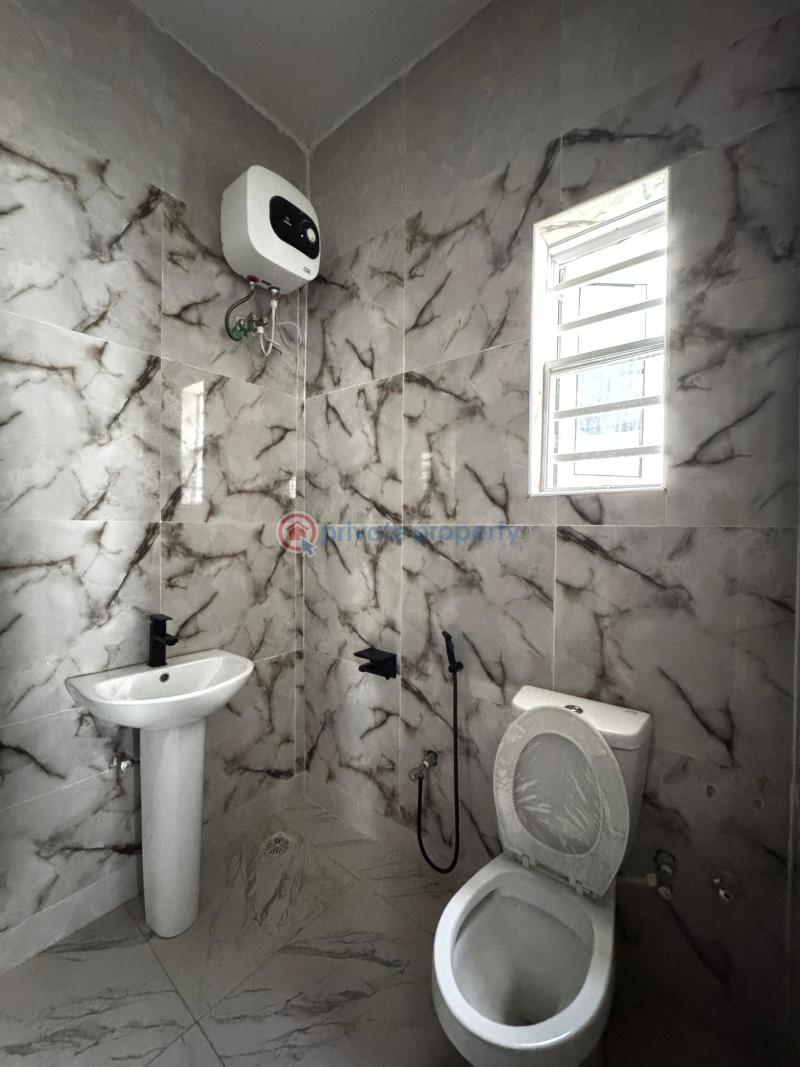 Luxurious 2bedroom apartment - 10 Flat & Apartment For Sale Ilaje Ajah Lagos - 10