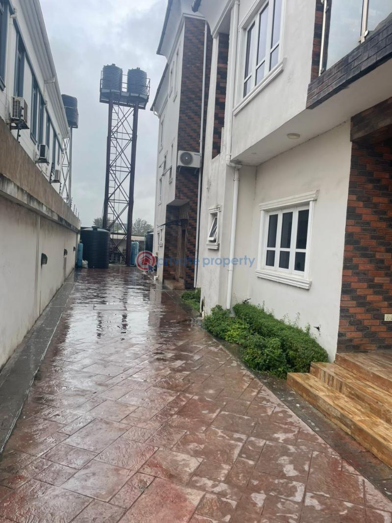 2 bedroom Block Of Flats For Rent Megamound Ikota Lekki Lagos - 1