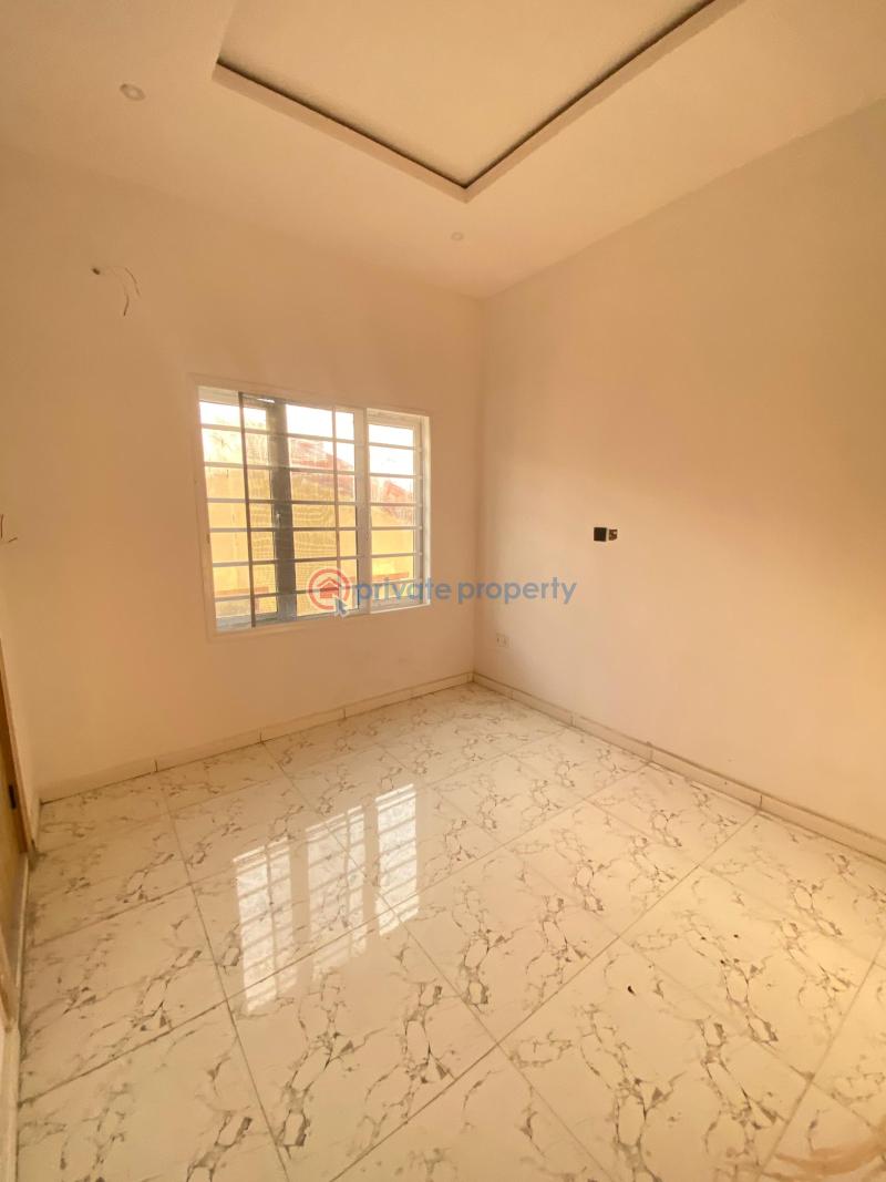 Luxurious 2bedroom flat - 7 2 bedroom Block Of Flats For Rent Lekki Phase 1 Lagos - 7