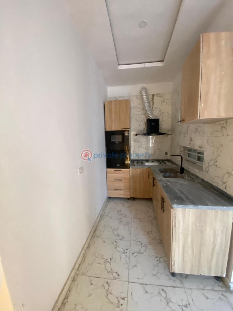 Luxurious 2bedroom flat - 3 2 bedroom Block Of Flats For Rent Lekki Phase 1 Lagos - 3