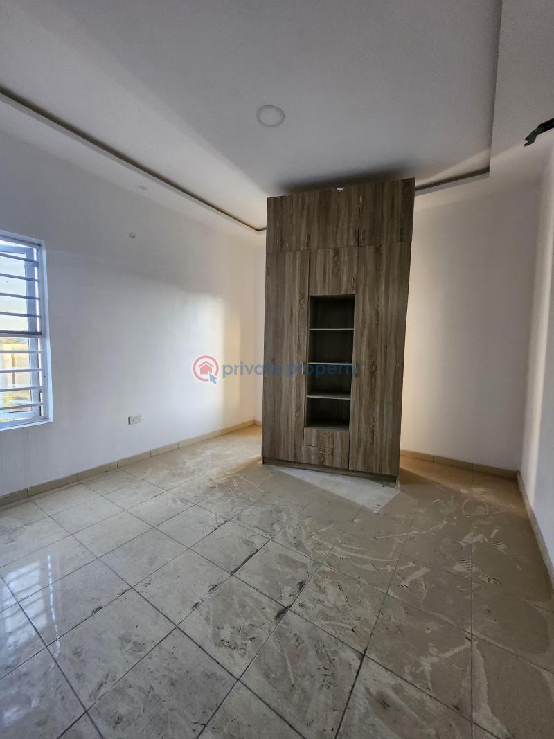 Luxurious 2bedroom flat - 2 2 bedroom Block Of Flats For Rent Friend Colony Agungi Osapa Lekki Lagos - 2