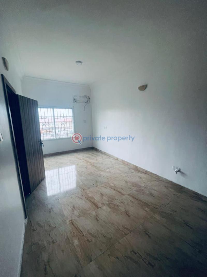 3 bedroom Flat & Apartment For Sale Chevron Drive Lekki Phase 2 Lagos - 2