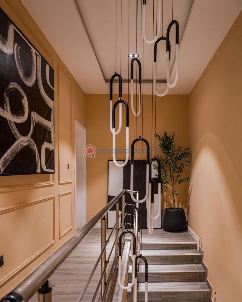 Luxurious 3-bedroom apartment - 12 3 bedroom Block Of Flats Short let Lekki Phase 1 Lagos - 12