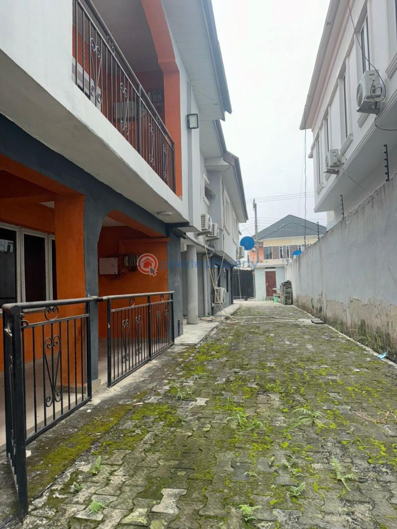 3 bedroom Flat & Apartment For Rent Chevron Lekki Phase 2 Lagos - 0