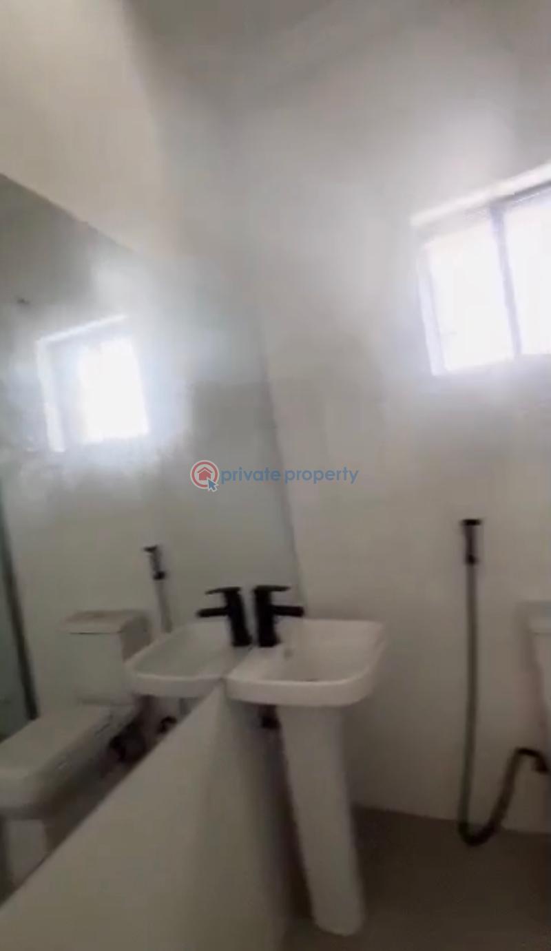 3 bedroom Flat & Apartment For Rent Sabo Yaba Lagos - 8