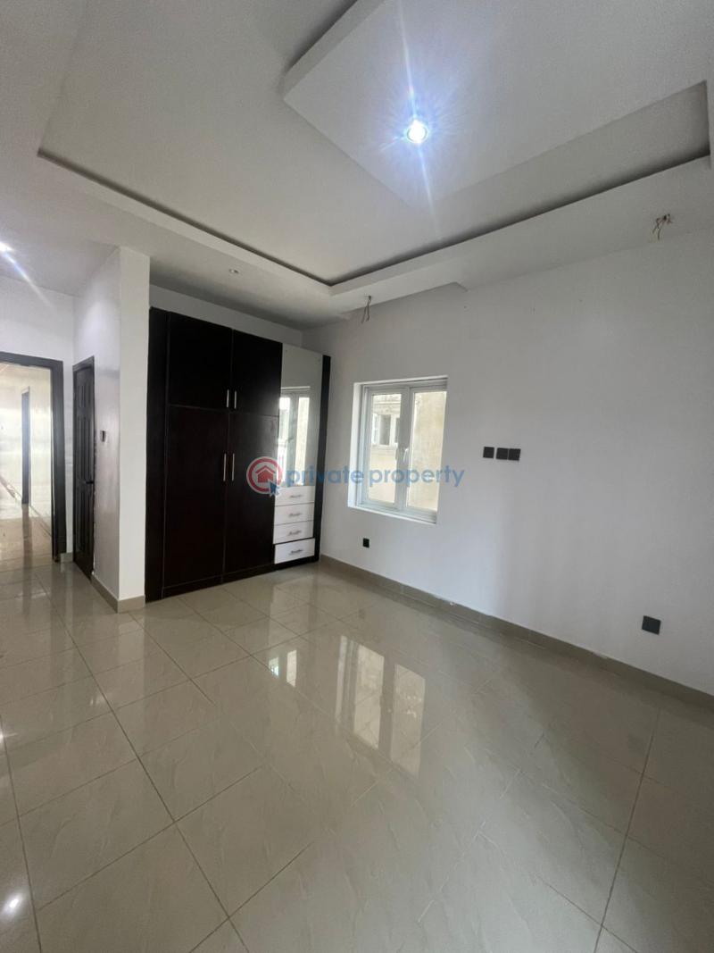 3 bedroom Shared Apartment For Rent Parkview Estate Ikoyi Lagos - 5