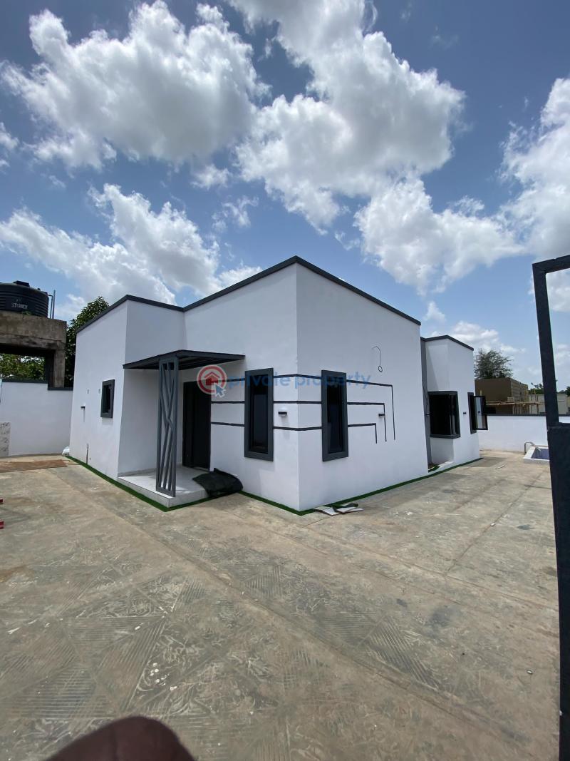 House For Rent Temidire Quarters, Off Alpha Grace Estate, Ile Titun, Jericho Extension, Ibadan Ibadan Oyo - 0