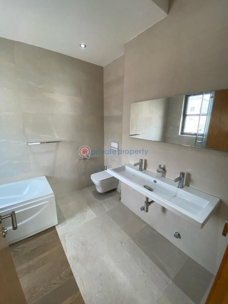 3 bedroom Maisonette For Sale Banana Island Ikoyi Lagos - 1