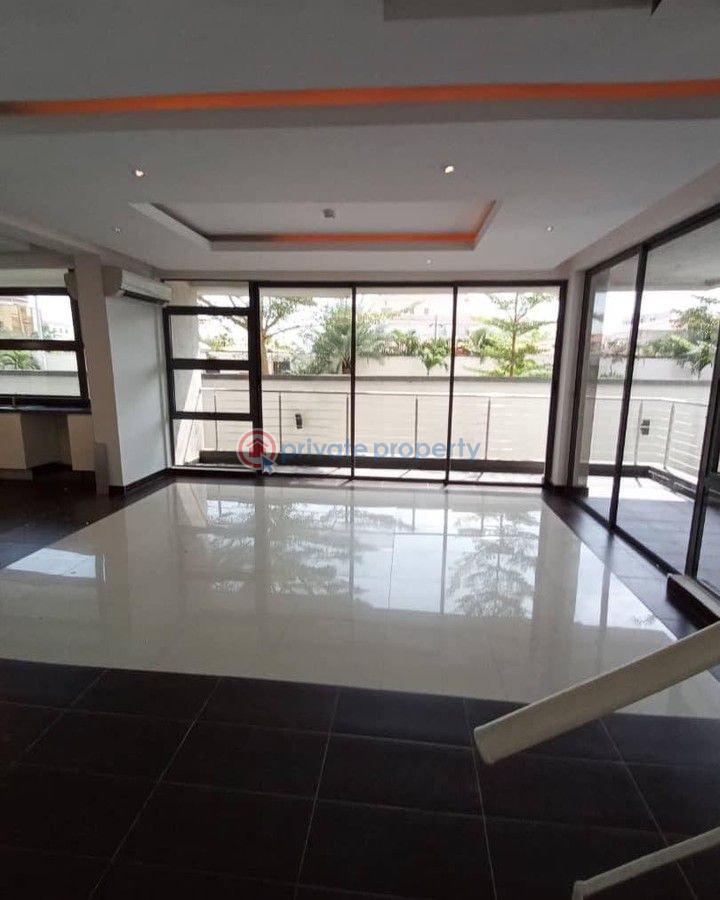 3 bedroom Maisonette For Sale Banana Island Ikoyi Lagos - 4