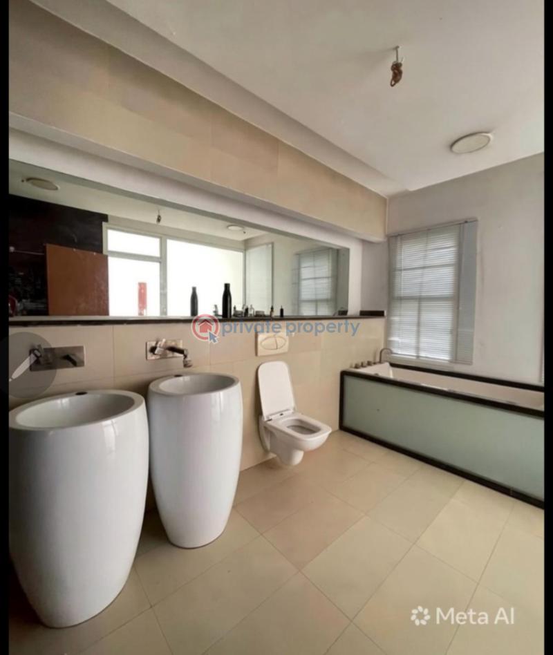 3 bedroom Penthouse For Rent Off Admiralty Way Lekki Phase 1 Lagos - 4