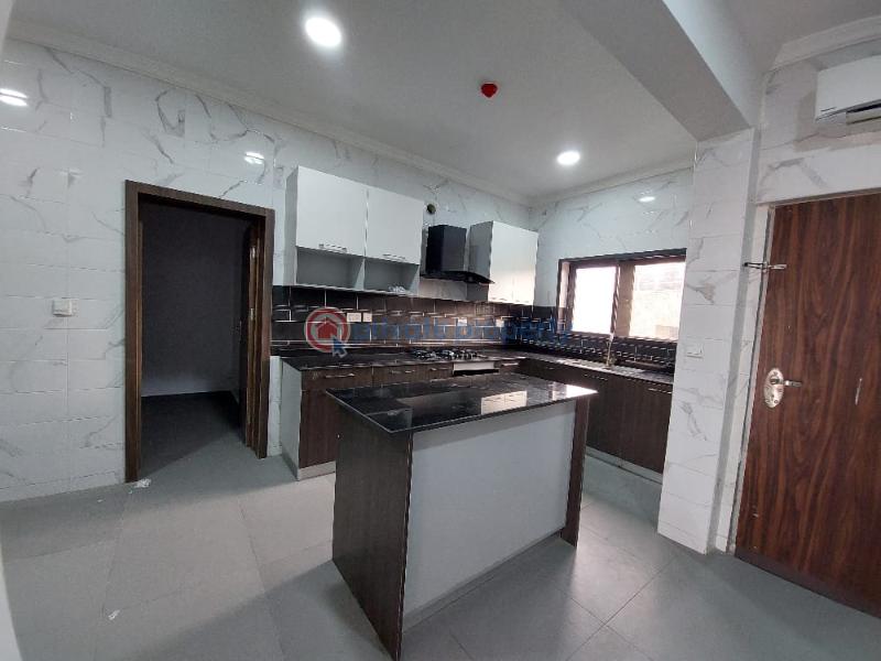 3 bedroom Block Of Flats For Rent Victoria Island Lagos - 15