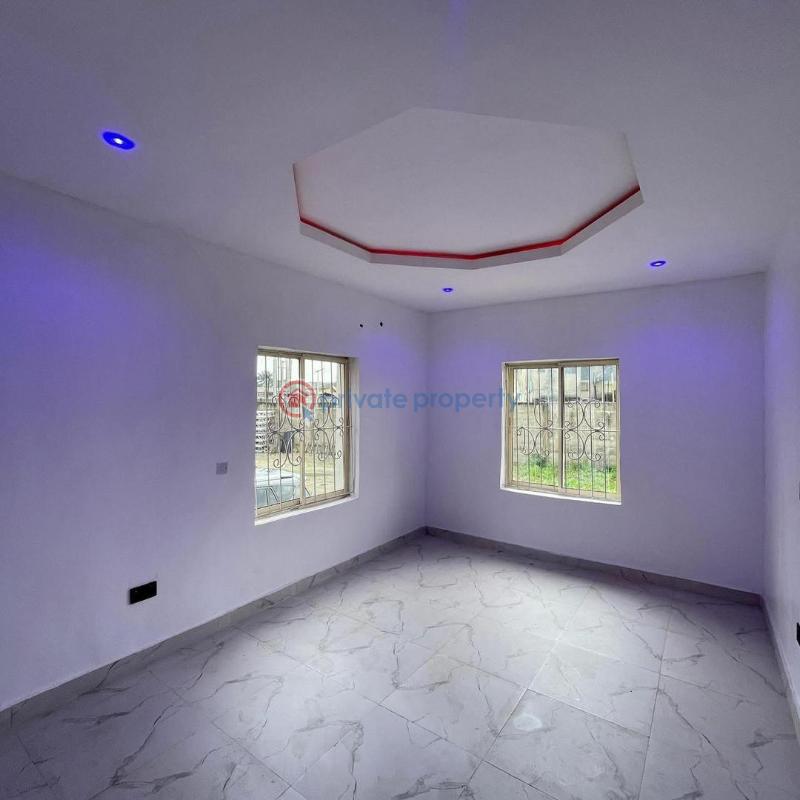 3 bedroom Semi detached Duplex For Sale Yaba Lagos - 0