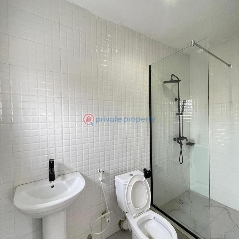 3 bedroom Semi detached Duplex For Sale Yaba Lagos - 6