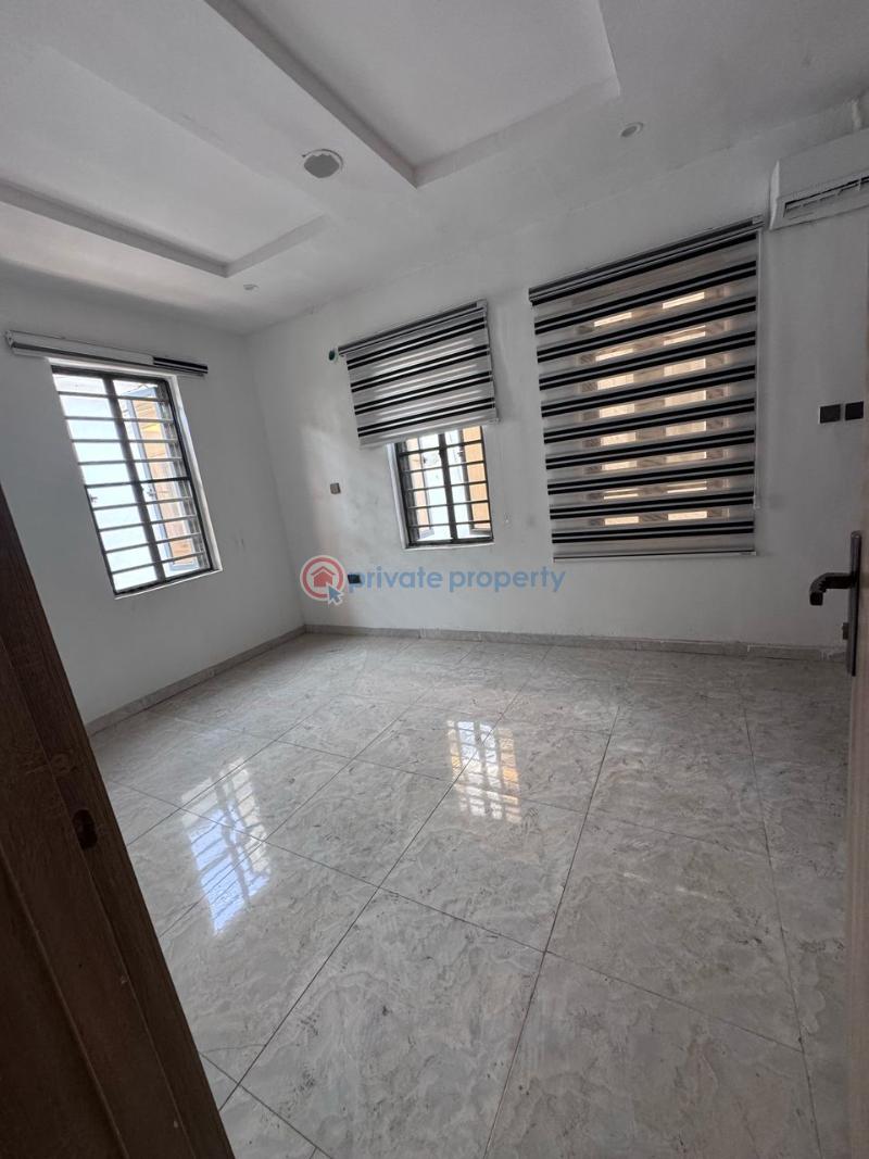 3 bedroom Semi detached Duplex For Sale Along Lekki Expressway Lagos - 8