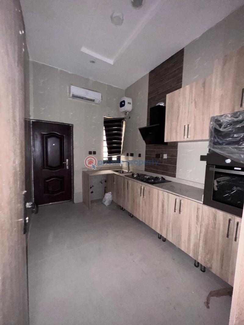 3 bedroom Semi detached Duplex For Sale Along Lekki Expressway Lagos - 11