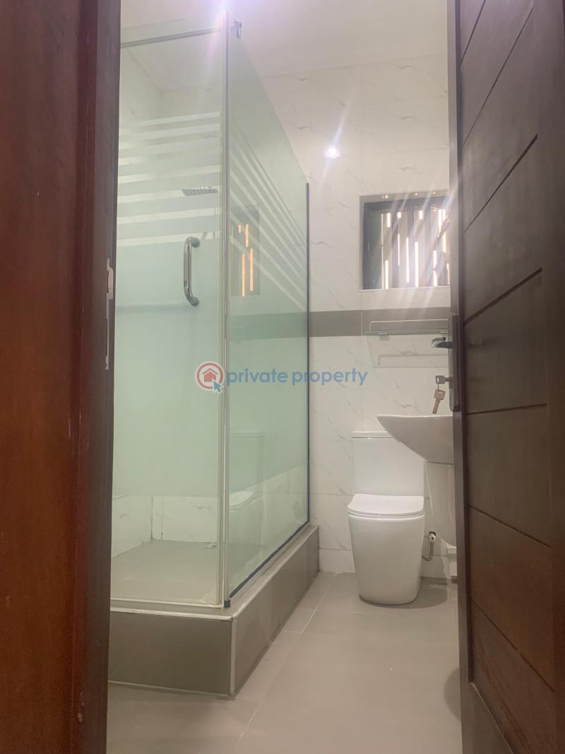 Luxurious 3bedrooms flat - 4 3 bedroom Block Of Flats For Rent Freedom Way Lekki Phase 2 Lagos - 4