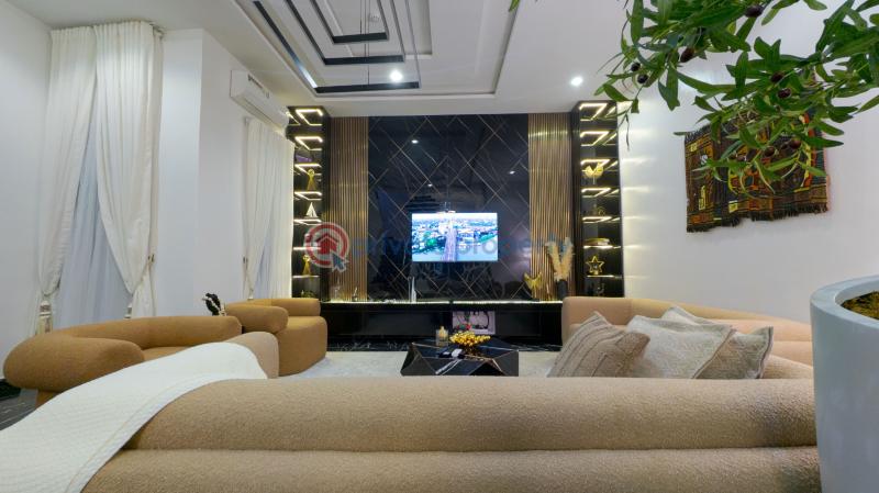 4 bedroom Flat & Apartment Short let Ikate Lekki Lagos - 0