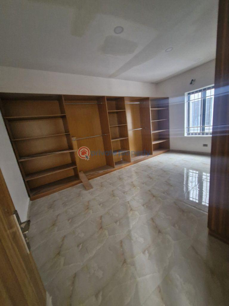 4 bedroom Detached Duplex For Sale Off Freedom Way Lekki Phase 1 Lagos - 3