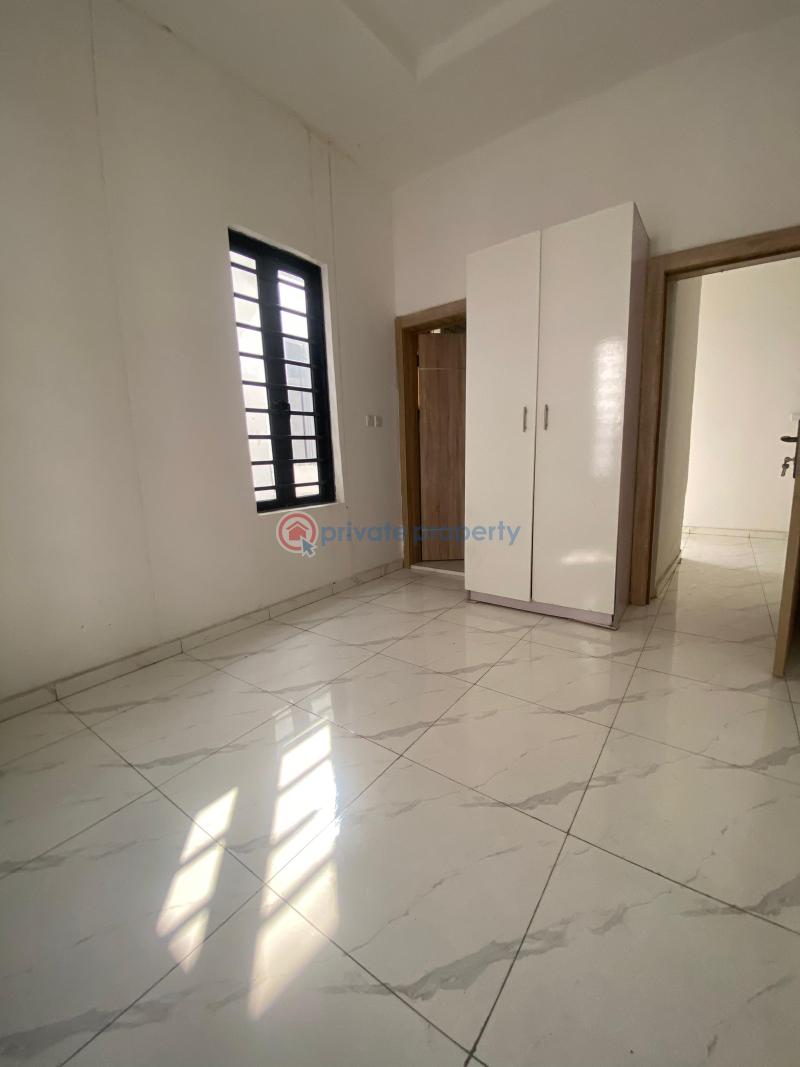 4 bedroom Detached Duplex For Sale Ikota Lekki Phase 2 Lagos - 3