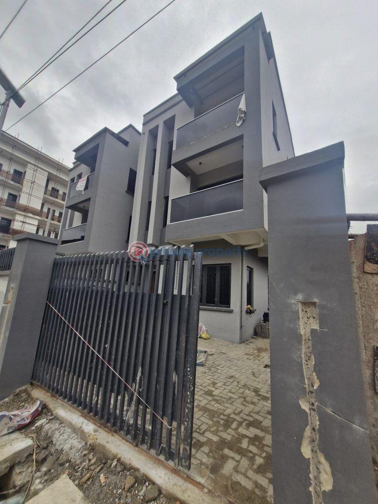 4 bedroom Detached Duplex For Sale Off Freedom Way Lekki Phase 1 Lagos - 5
