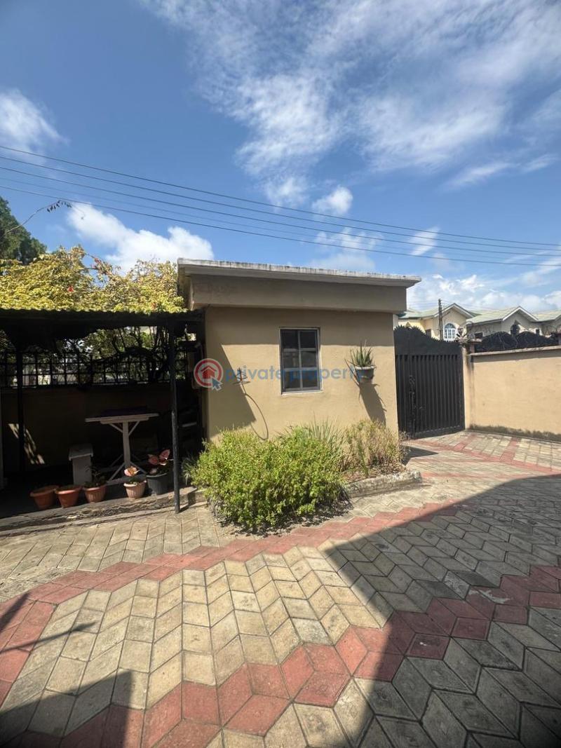 4 bedroom Detached Duplex For Sale Lekki Phase 1 Lekki Lagos - 5