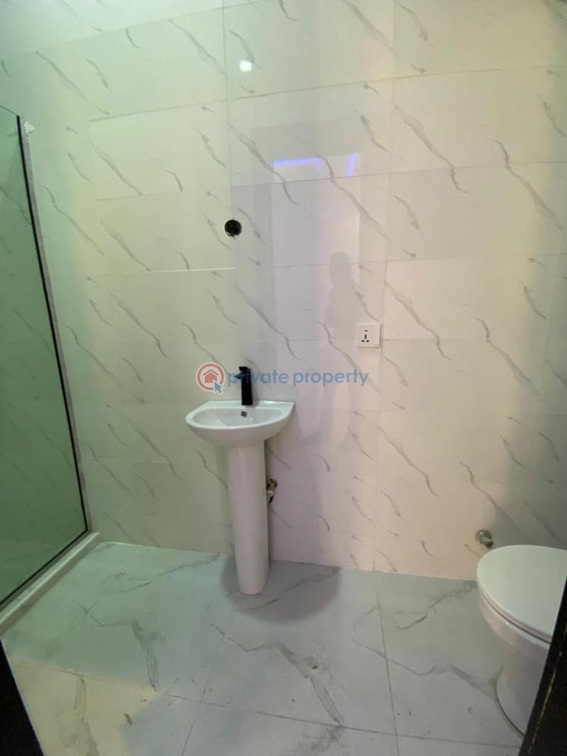 4 bedroom Detached Duplex For Sale Chevron Lekki Phase 2 Lagos - 16