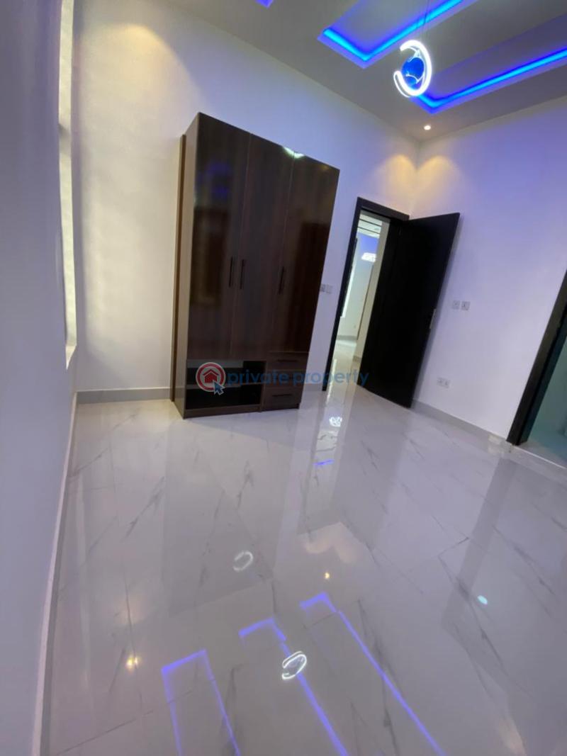 4 bedroom Detached Duplex For Sale Chevron Lekki Phase 2 Lagos - 6