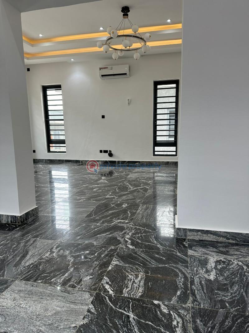 House For Rent Location: Kolapo Ishola Gra, Akobo, Ibadan. Ibadan Oyo - 1