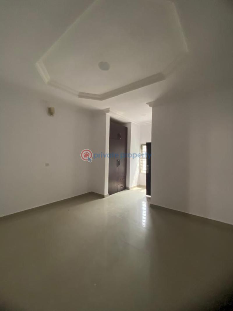 4 bedroom House For Rent Ologolo Lekki Phase 1 Lagos - 11