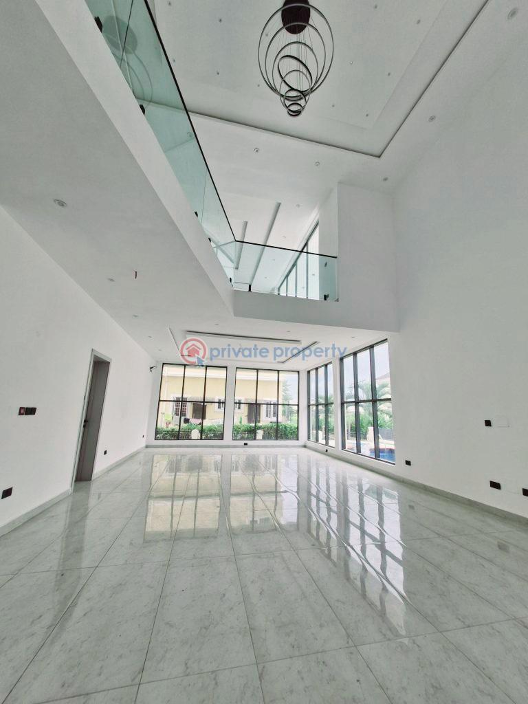Luxurious 4 bedroom fully detached duplex with 2 room bq - 1 4 bedroom Detached Duplex For Sale Chevron Drive Lekki Lagos - 1