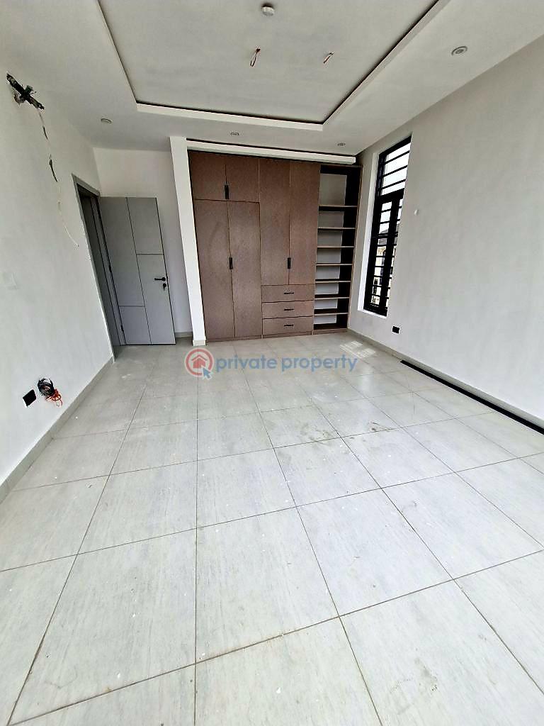 Luxurious 4 bedroom fully detached duplex with 2 room bq - 10 4 bedroom Detached Duplex For Sale Chevron Drive Lekki Lagos - 10