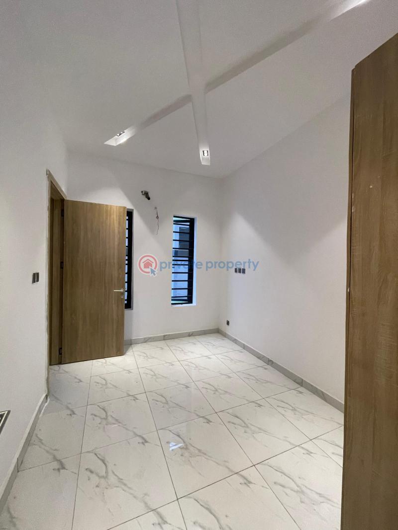 4 bedroom House For Rent Orchid Road Lekki Expressway Lagos - 2