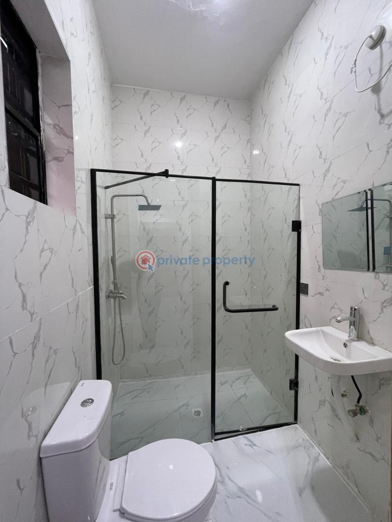 4 bedroom House For Rent Orchid Road Lekki Expressway Lagos - 4