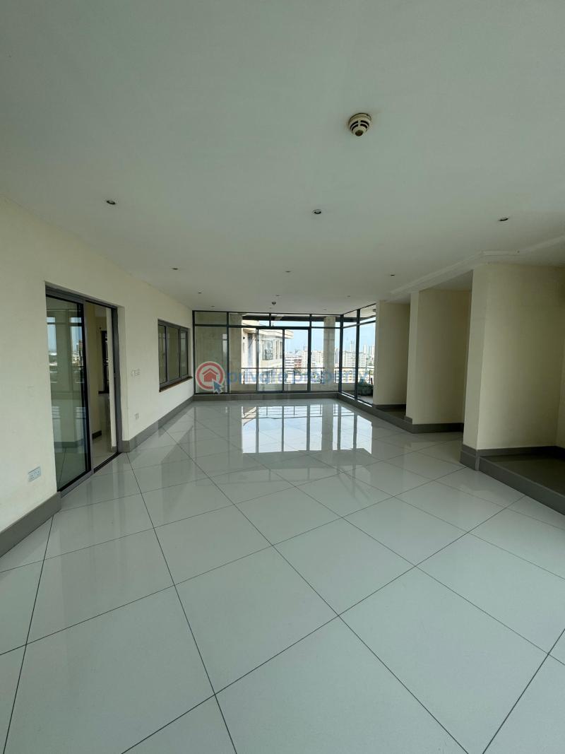 4 bedroom Shared Apartment For Rent Victoria Island Lagos - 0