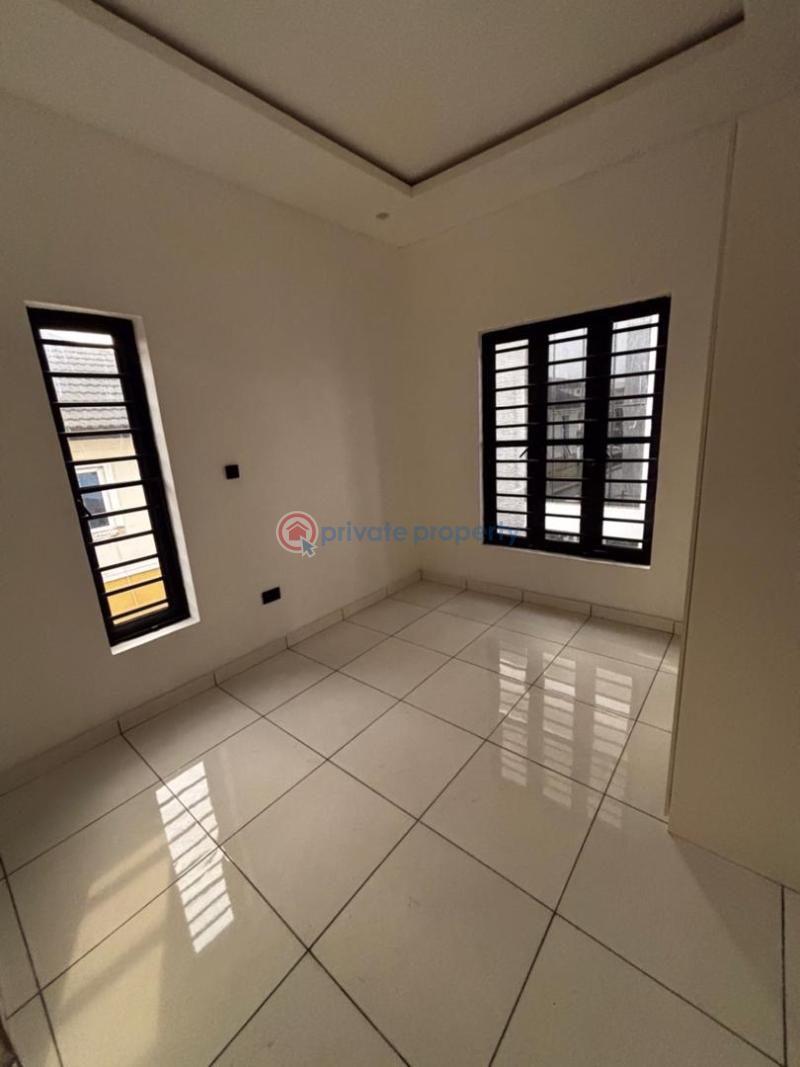 4 bedroom Semi detached Duplex For Sale Gbagada Lagos - 3