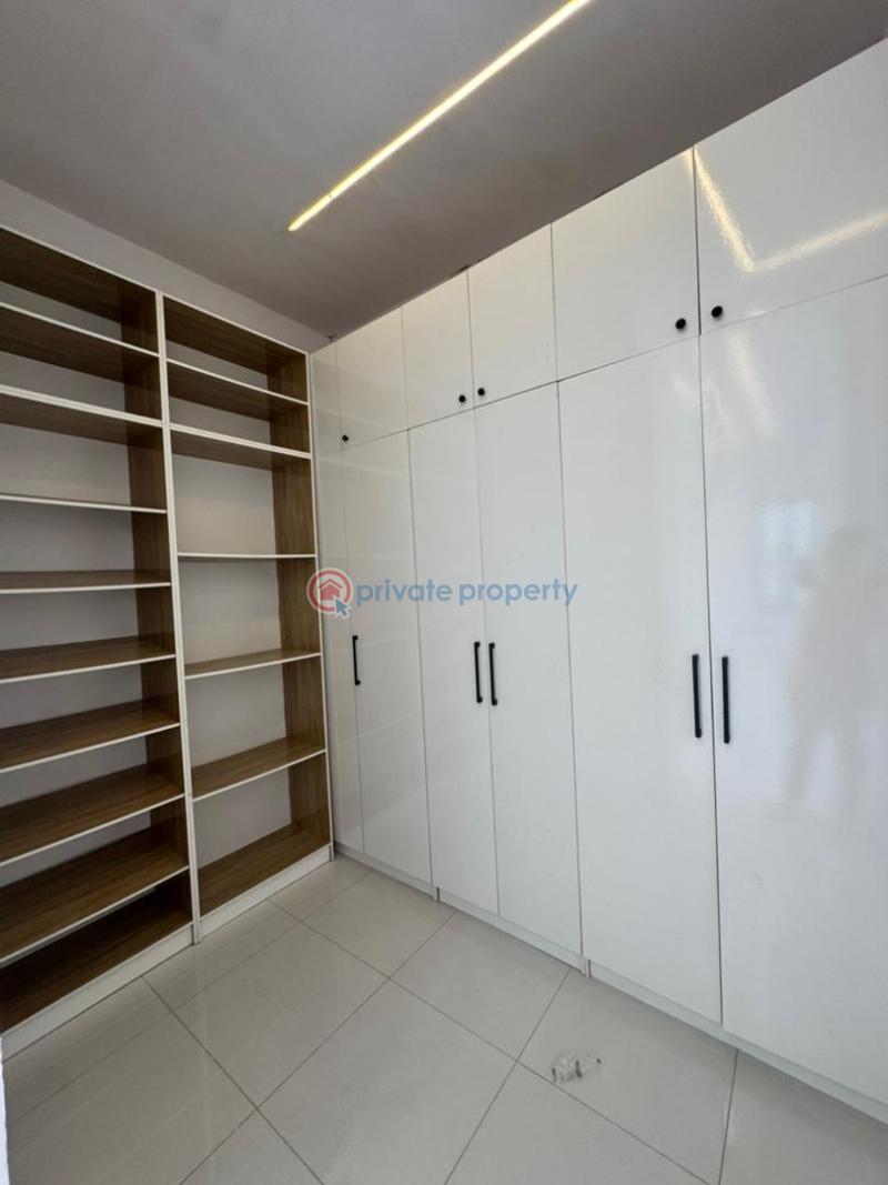 4 bedroom Semi detached Duplex For Sale Ajah Lekki Phase 2 Lekki Phase 2 Lagos - 1