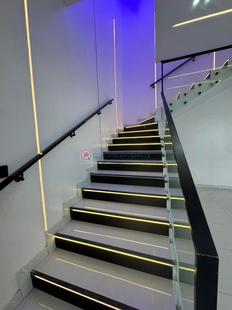 4 bedroom Semi detached Duplex For Sale Ajah Lekki Phase 2 Lekki Phase 2 Lagos - 2