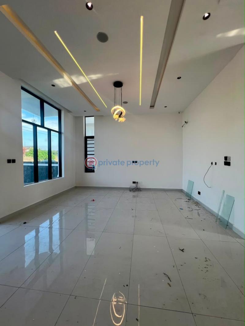 4 bedroom Semi detached Duplex For Sale Ajah Lagos - 2