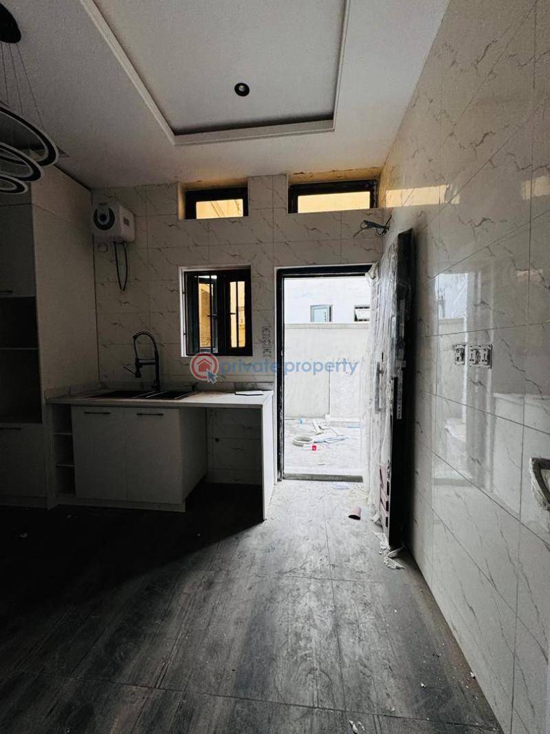 4 bedroom Semi detached Duplex For Sale Luxurious 4 Bedroom Semi Detached Duplex Plus Bq In A Serene Environment Magodo Kosofe/Ikosi Lagos - 6